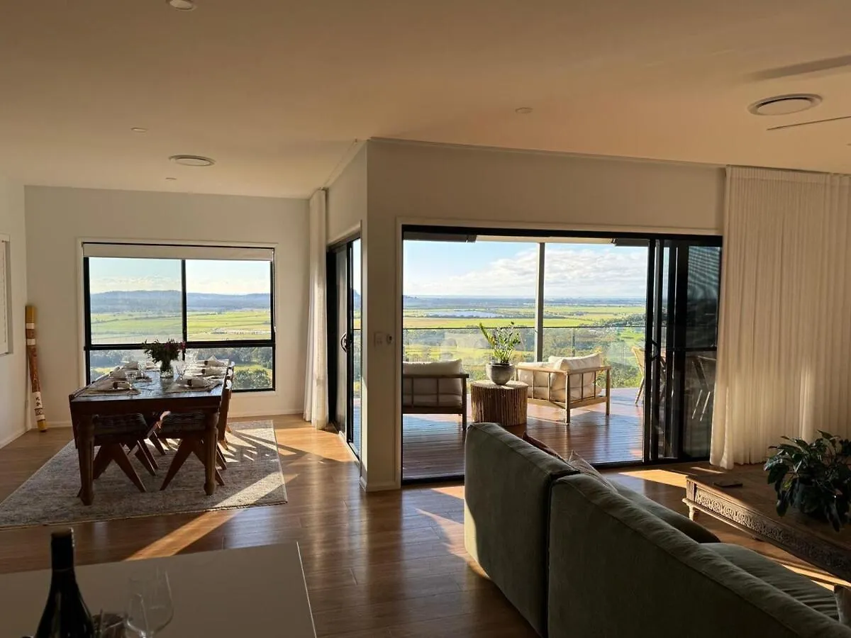 Valdora Eagles View - Sunshine Coast Villa