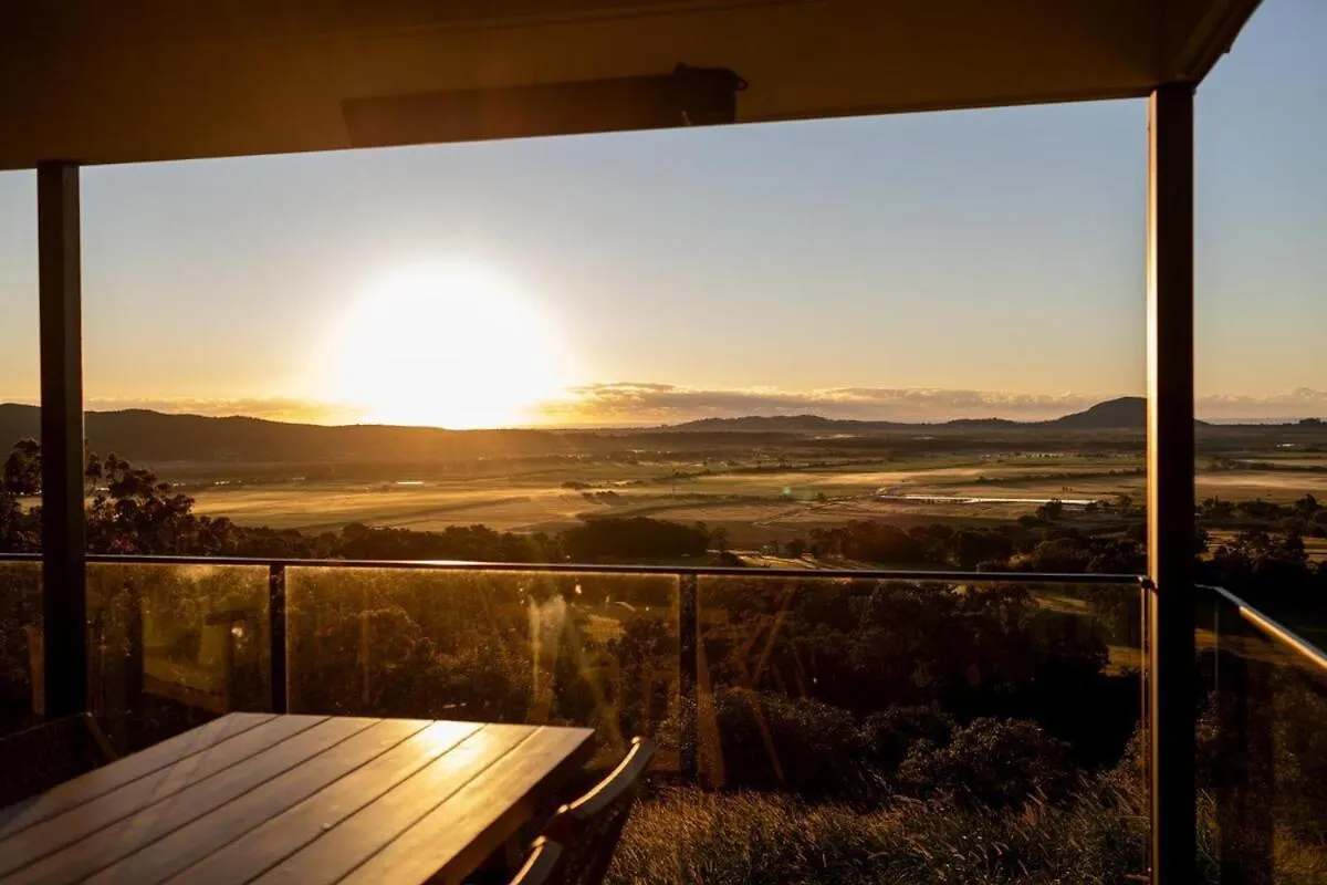 Villa Valdora Eagles View - Sunshine Coast Australia